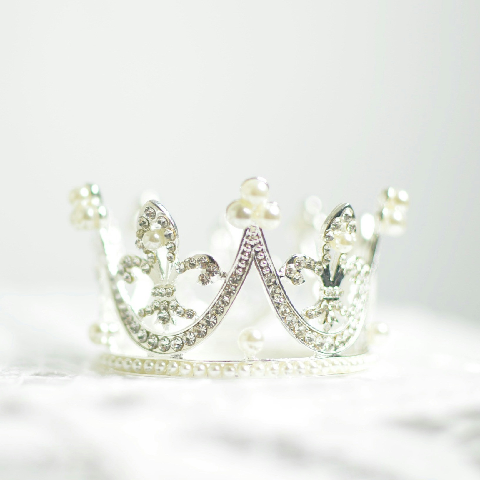 Custom Jewellery Manufacturing: Diamond, Gold, Silver, Platinum, Alloy - Export & Bulk Orders